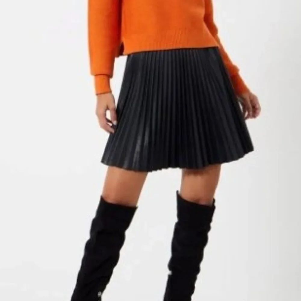 NWT French Connection ETTA Recycled Vegan Leather Skirt in Size 12